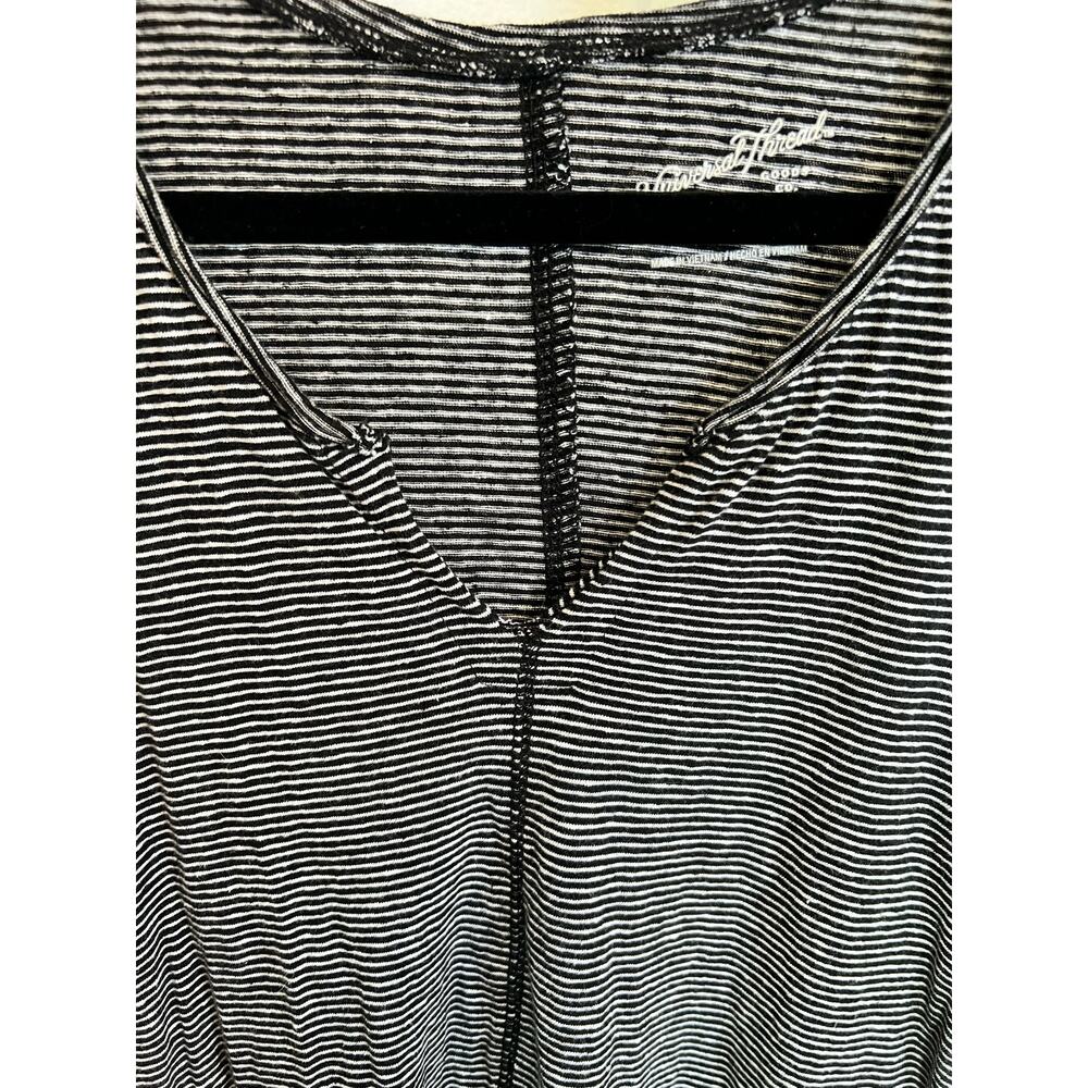 Universal Threads Striped Dress - Picture 2 of 4